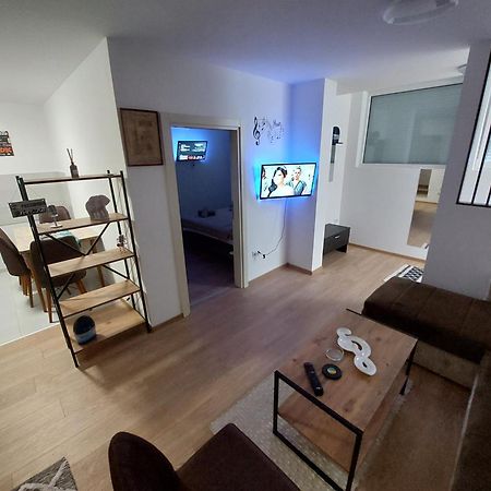 Apartman Muzika Jagodina Extérieur photo